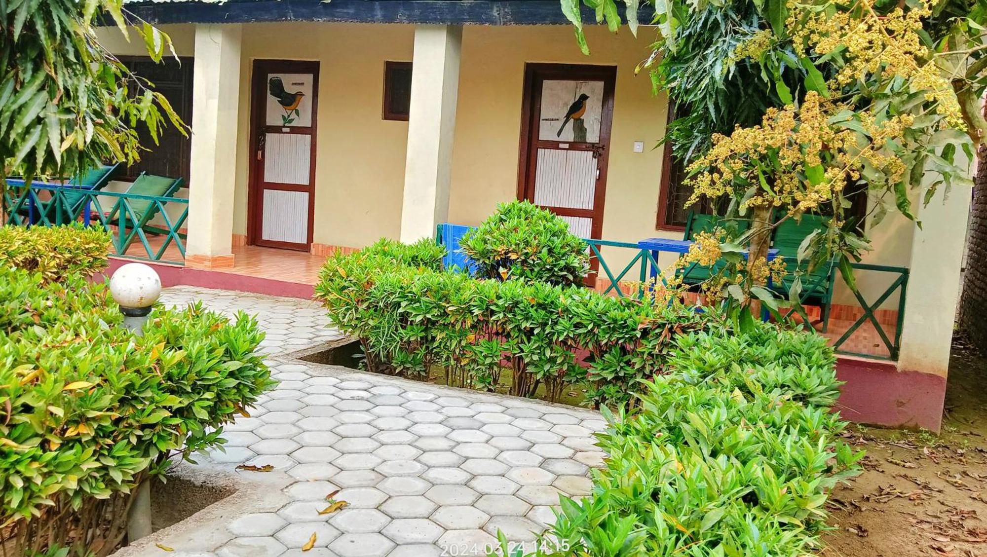Hotel Butterfly - Peaceful Garden For Nature Lovers โซราฮา ภายนอก รูปภาพ