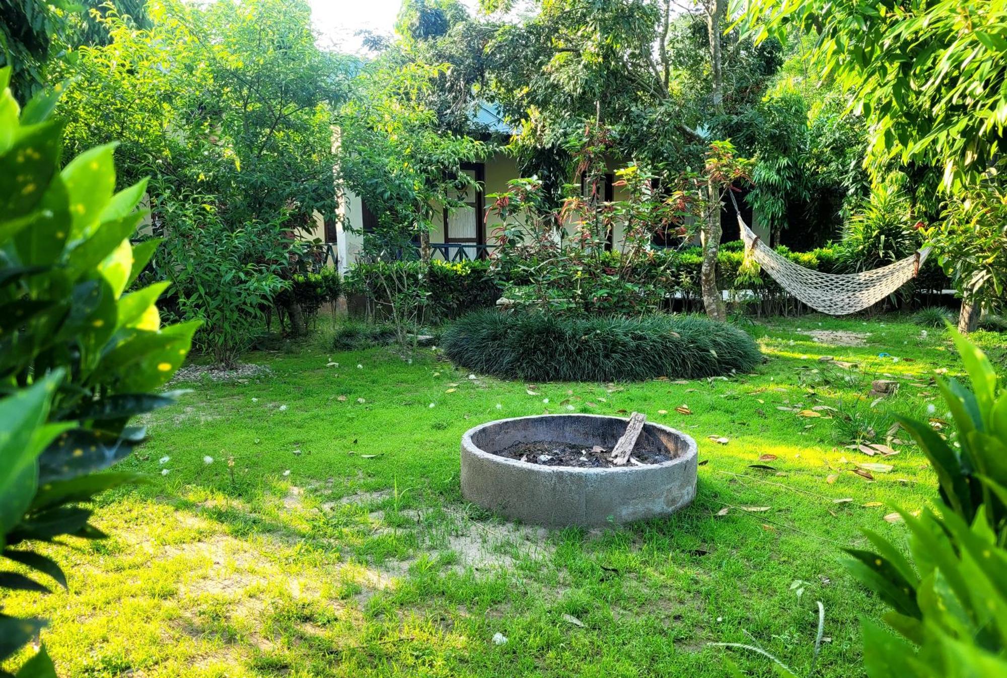 Hotel Butterfly - Peaceful Garden For Nature Lovers โซราฮา ภายนอก รูปภาพ